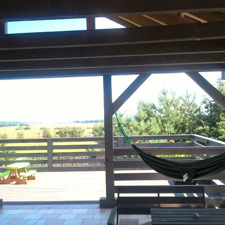 Kamien Baltyku Debina (Ustka)