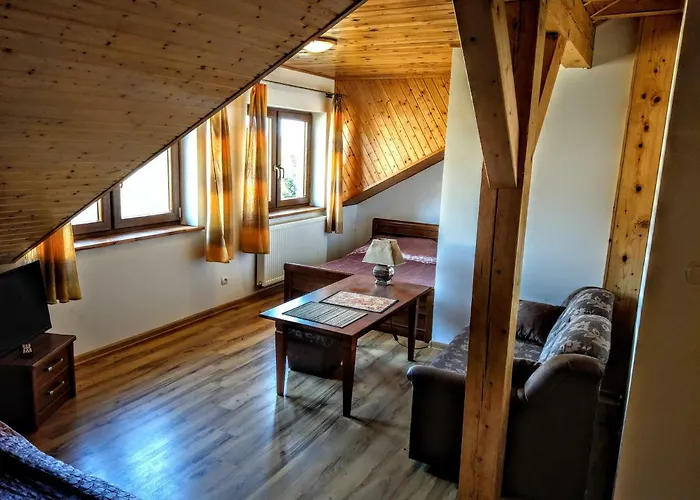 Kamien Baltyku Debina (Ustka)